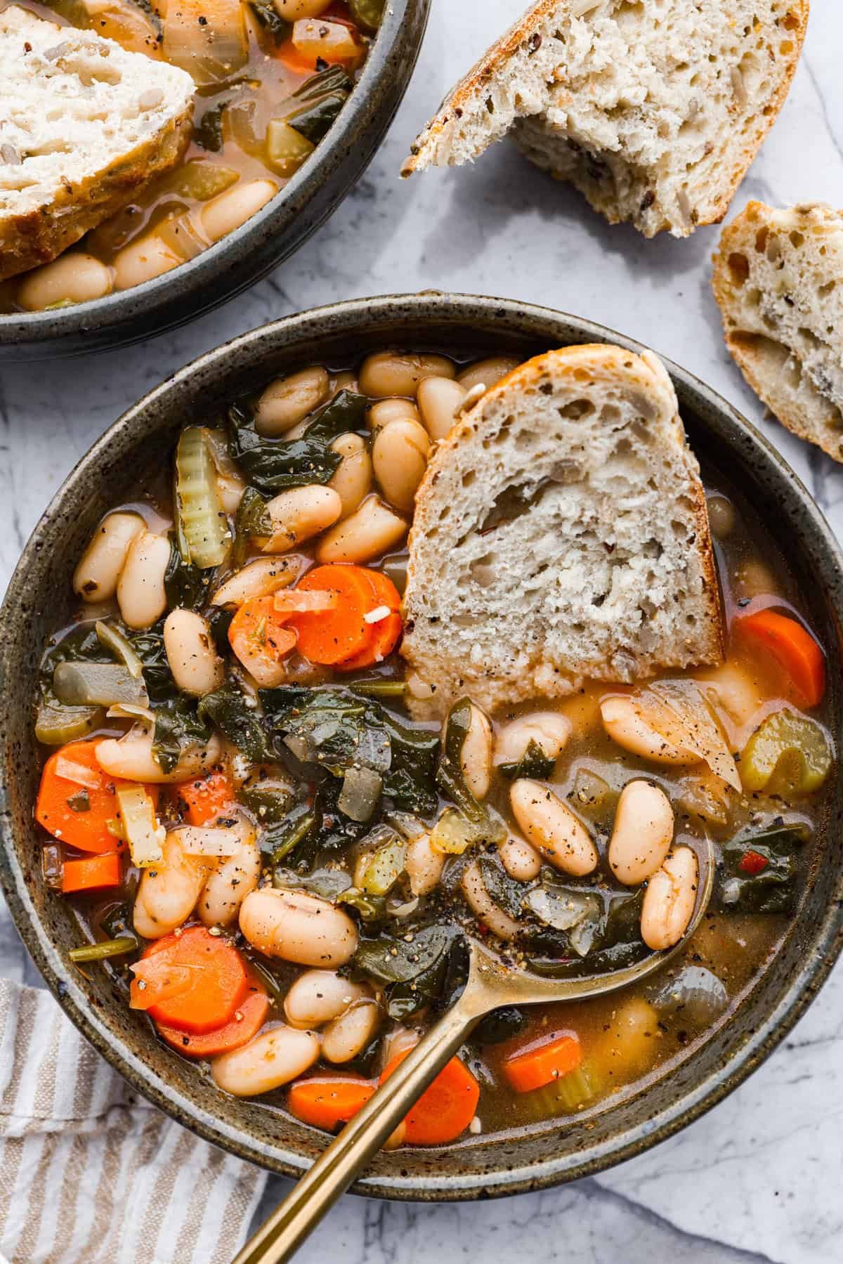 Tuscan White Bean Soup | The Recipe Critic