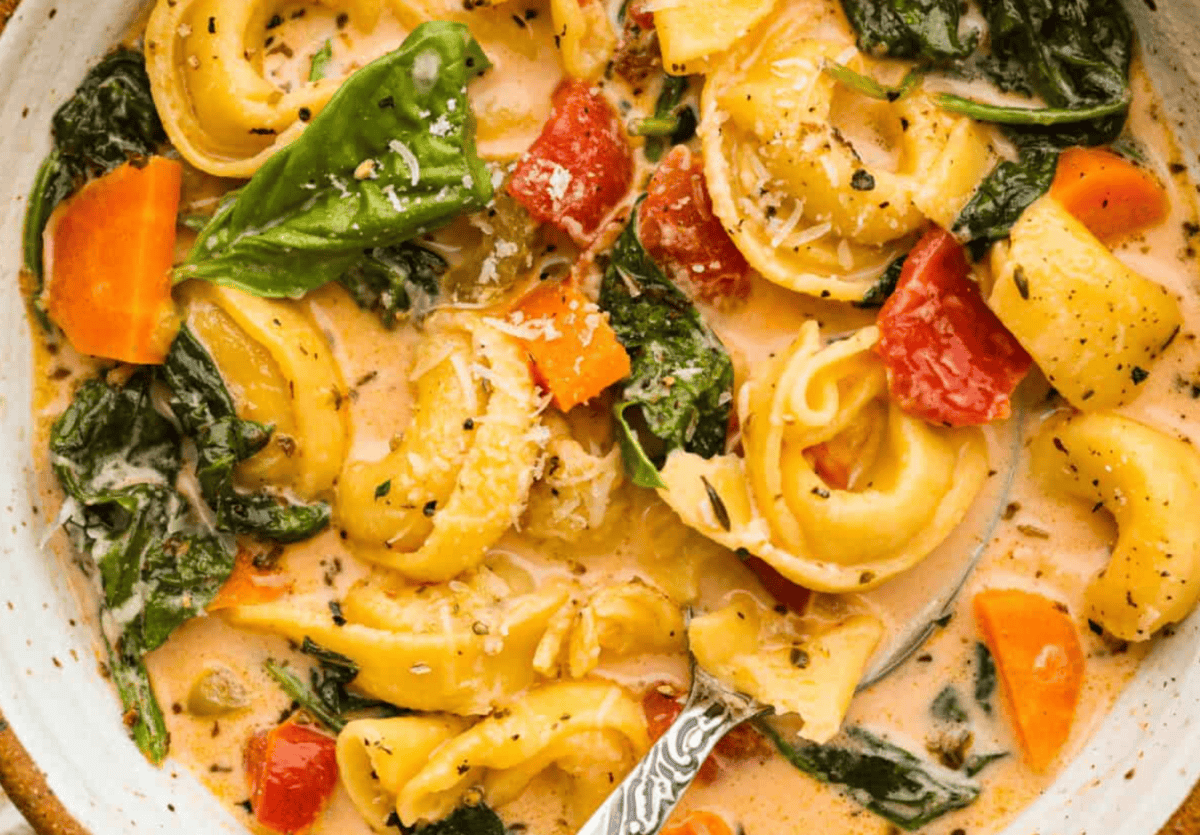 Creamy Vegetable Tortellini Soup | The Recipe Critic
